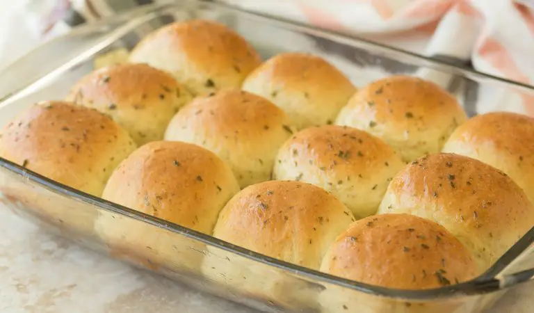 Garlic Herb Potato Rolls