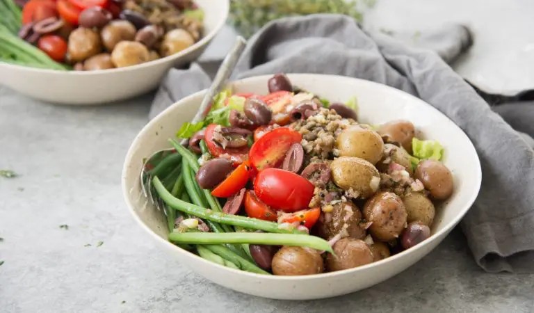 A lentil niçoise salad.