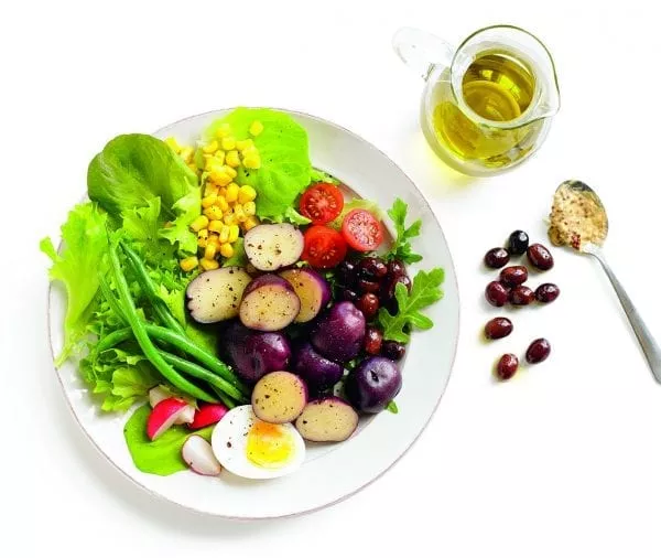 Niçoise Salad with Potatoes and Dijon Vinaigrette