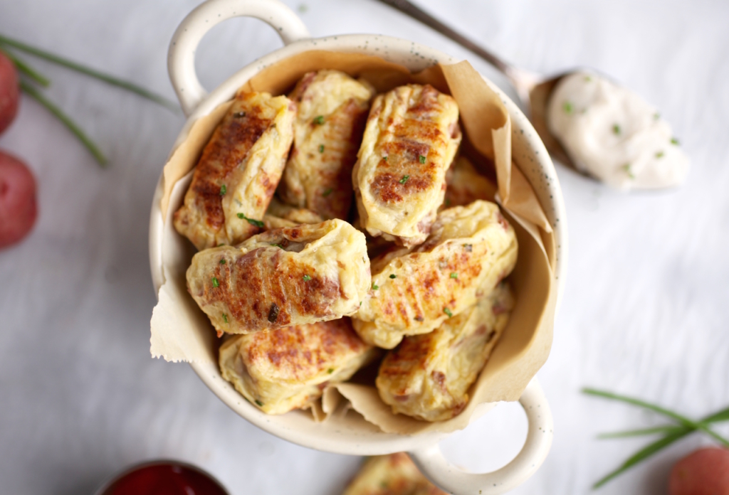 Healthy Baked Herb and Garlic Tater Tots